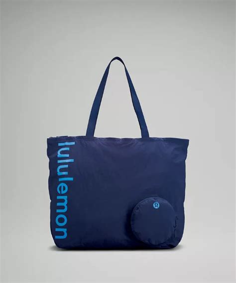 lululemon packable tote bag.